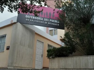 Vecinos del Parque Industrial y la Meseta se reunieron con autoridades en la Defensoría del Pueblo por los casos de inseguridad