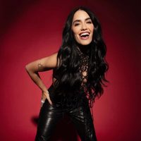 Estética punk, simbología y cuero: Lali Espósito deslumbra con un outfit que lleva historia y actitud