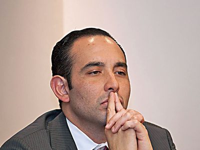 Los tuitazos de Gil Zuarth