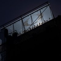 Para competir y sobrevivir, Televisa se parte en tres