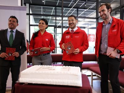 Batres rechaza cambios en el equipo que le dejó Sheinbaum; hizo un trabajo "titánico"