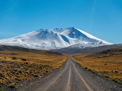 Chos Malal, la joya del norte neuquino que une tradición, cultura y paisajes únicos