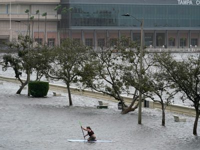 Tras pandemia, el clima extremo amenaza al turismo de verano en EU