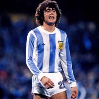 A los 69 años, así está hoy Alberto "el conejo" Tarantini, lejos de las cámaras