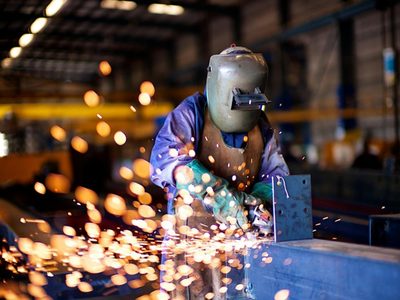 La industria metalúrgica sigue sin repuntar