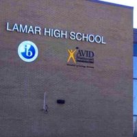 Dos estudiantes heridos en un nuevo tiroteo en escuela de Texas