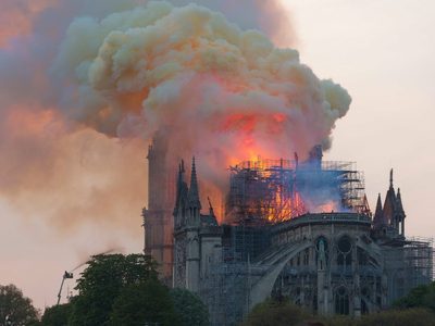 Notre Dame restaurada y tecnología