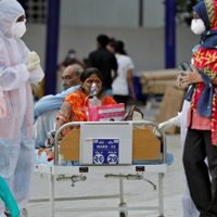 La crisis sanitaria en India no se detiene: más de 352.000 contagios en un día