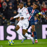 Olympique de Lyon protagonizó el gol más ridículo del fútbol francés