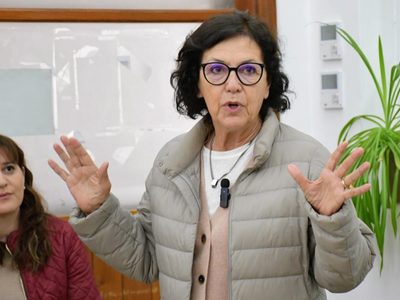 Silvia Sapag respaldó a los trabajadores de Vialidad Nacional y cuestionó el desguace del gobierno