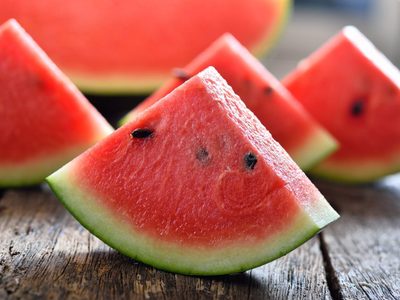 Cultivá tus propias sandías baby, jugosas y muy ricas, con esta técnica simple que no falla