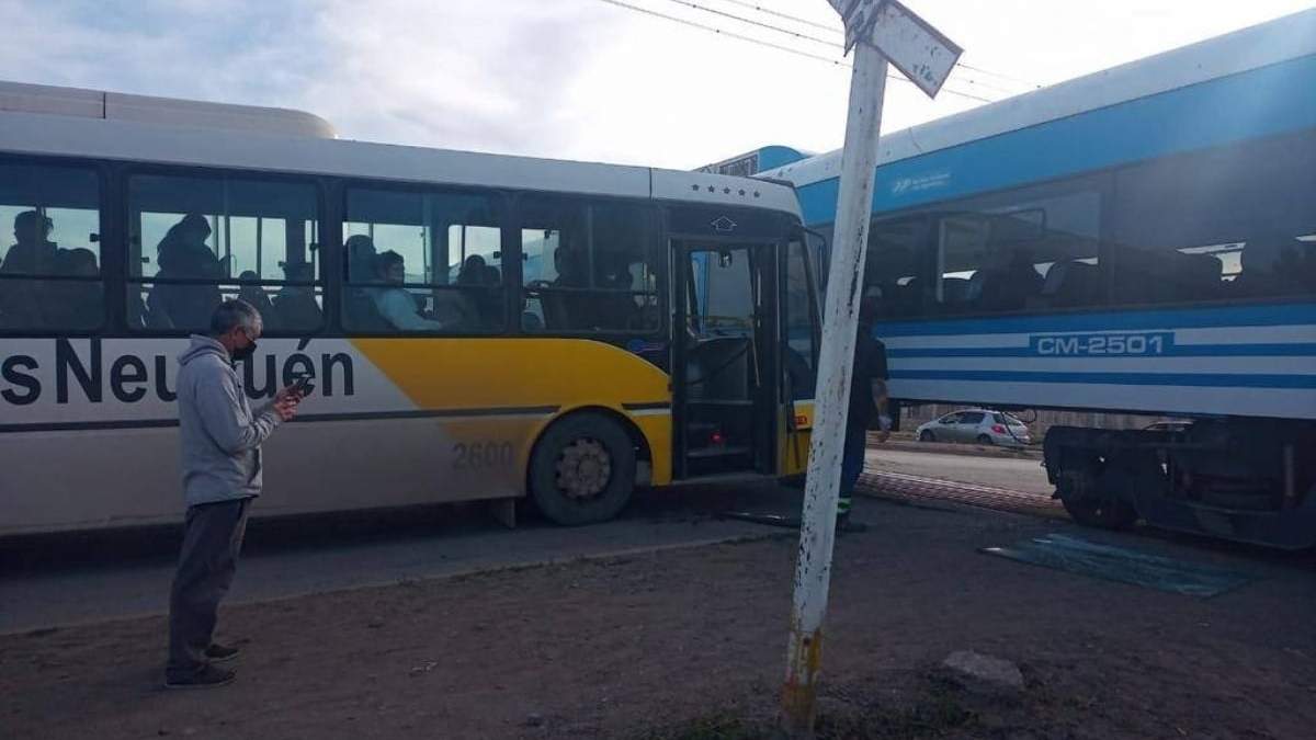 Choque en Bouquet Roldán. Fuente: (Facebook)