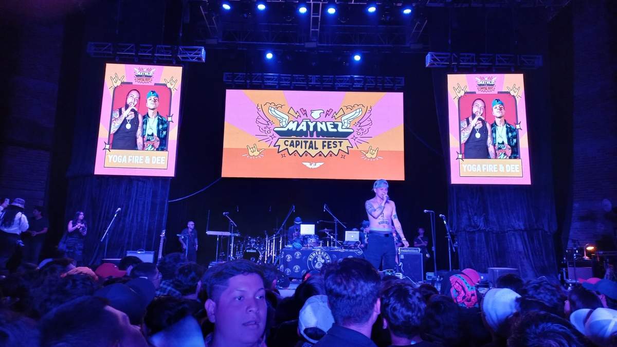 Un concierto en el "Máynez Fest"