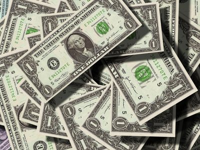 Dólar hoy: estabilidad en los mercados oficial y paralelo este domingo, 10 de enero