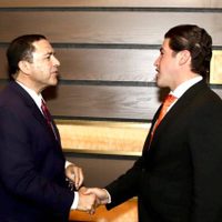 Samuel García planea construir vía para evitar que regiomontanos crucen por Tamaulipas hacia Laredo
