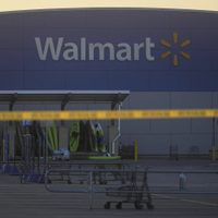 Buscan presentar cargos de terrorismo contra sospechoso del ataque con cuchillo en Walmart