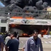 Santa Fe: impresionante incendio en una curtiembre en Las Toscas
