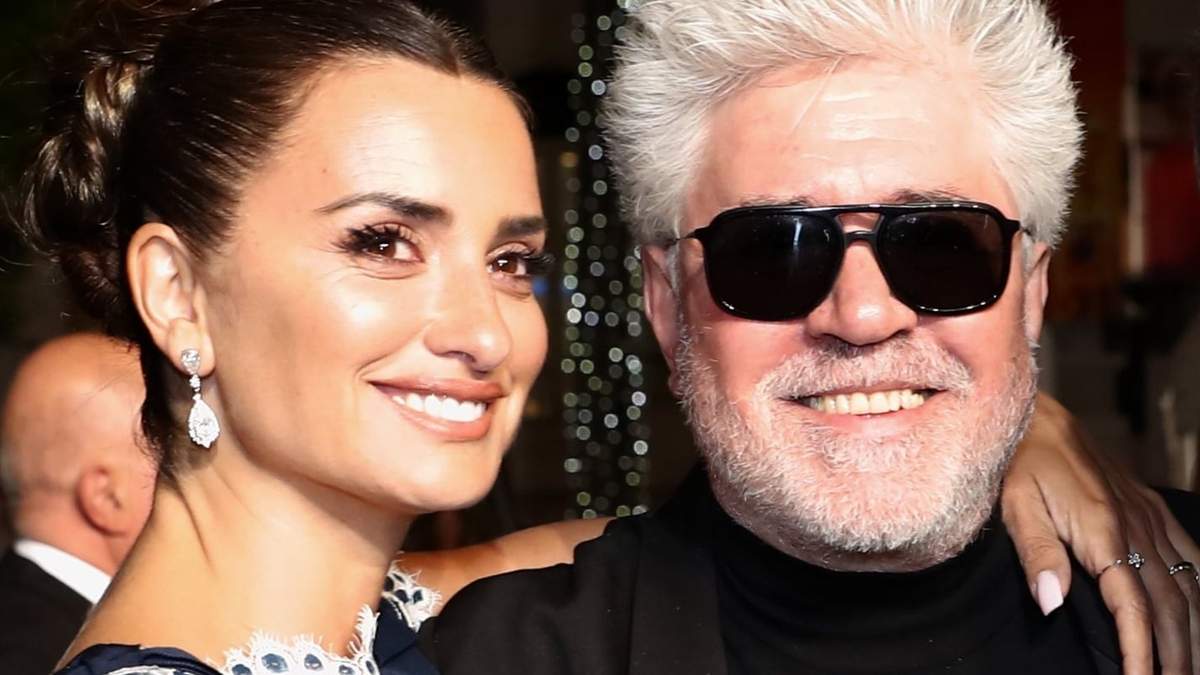 Penélope Cruz y Pedro Almodóvar. Fuente: (Instagram)