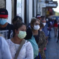 Gripe H3N2: infectólogos comienzan a recomendar el uso de barbijos en lugares cerrados
