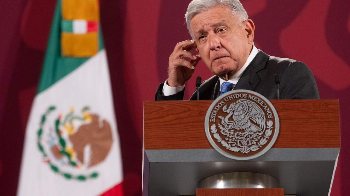 El presidente López Obrador durante la conferencia matutina de este lunes
