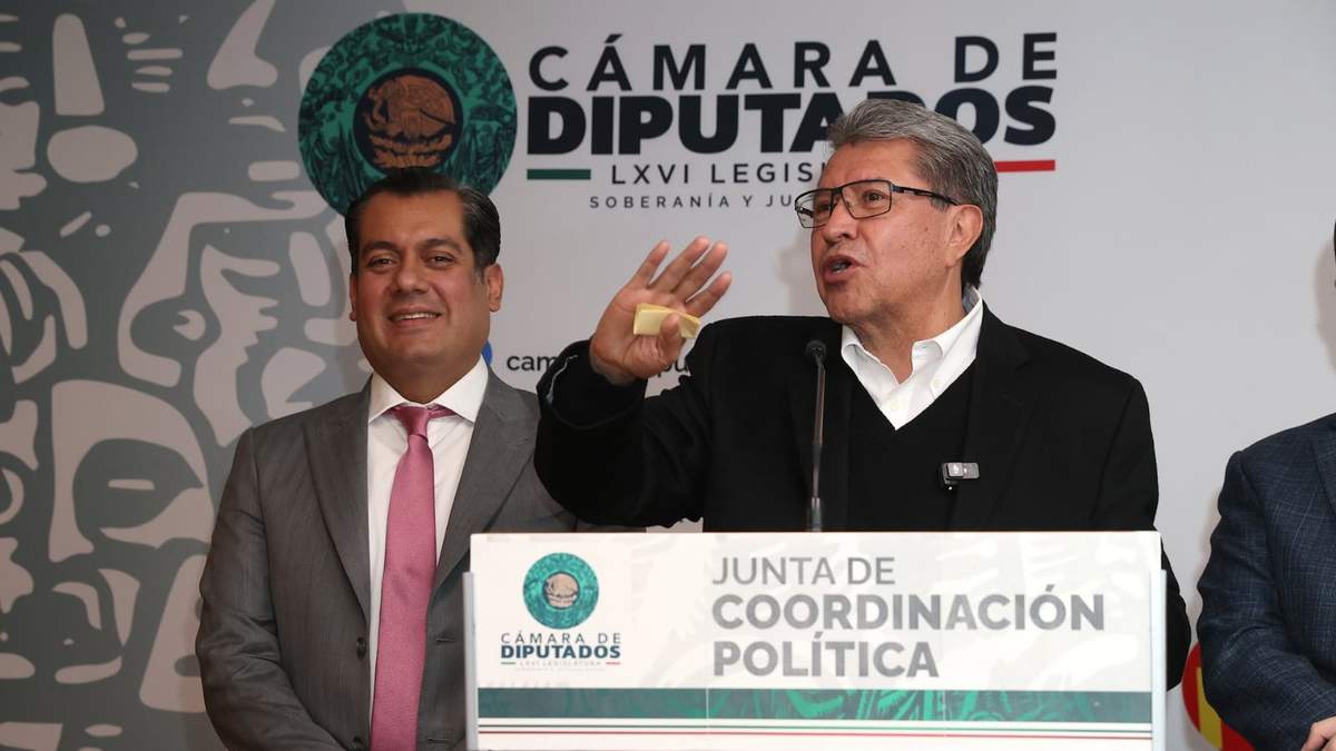 Los diputados de Morena y del PRI, Sergio Gutiérrez Luna y Ricardo Monreal