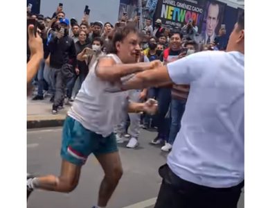 El IPN reprueba pelea entre alumno y profesor en la ESIME de Zacatenco (Video)