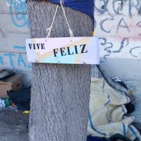 Desalojaron a personas en situación de calle que permanecían en cercanías del Museo Paraje Confluencia