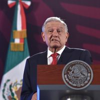 TEPJF multa a AMLO por comentarios electorales que beneficiaron a Sheinbaum en 32 mañaneras