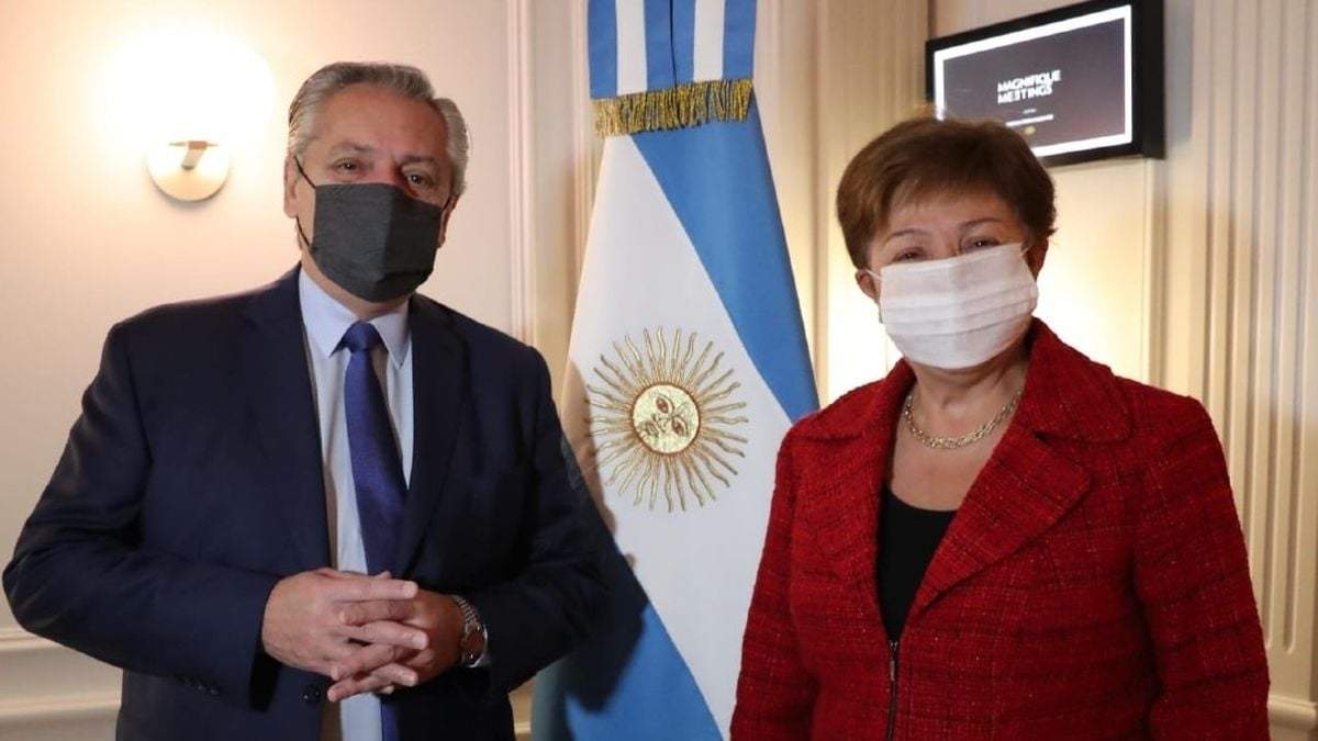 El presidente Alberto Fernández y la titular del FMI, Kristalina Georgieva. Fuente: (Twitter)