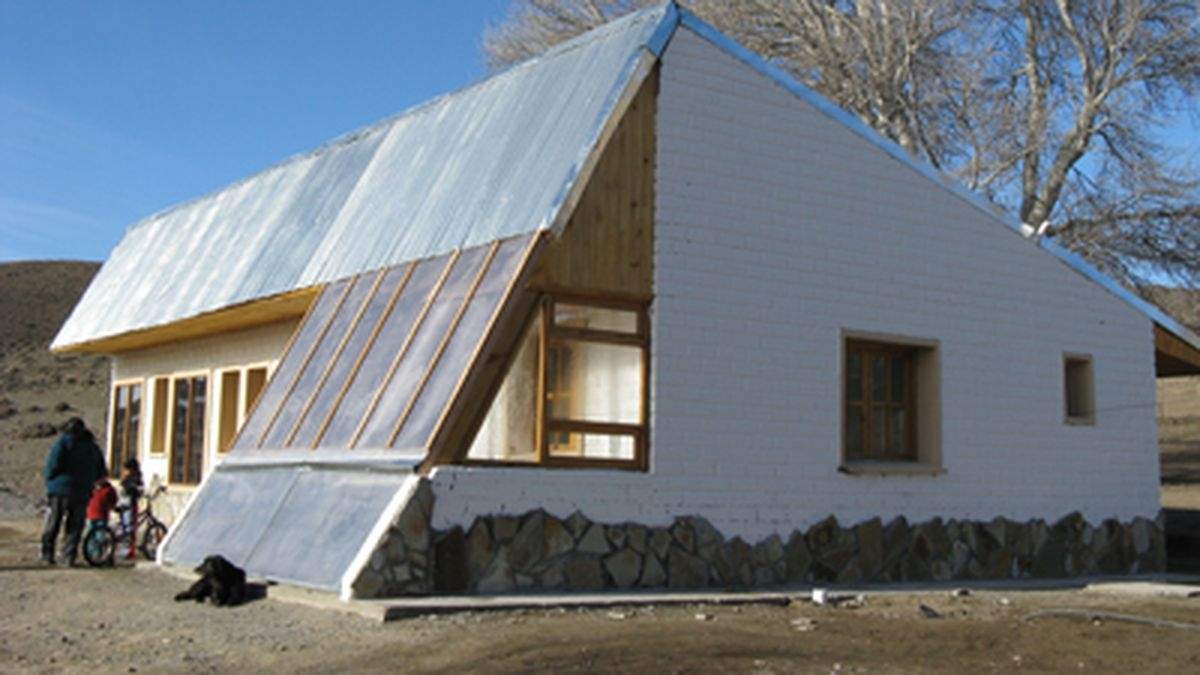 Una de las viviendas con energías renovables de Chubut. Fuente: (Twitter)