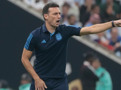 "Le viene bien a cualquier DT" el elogio de Scaloni a una de las joyas de la Selección Argentina