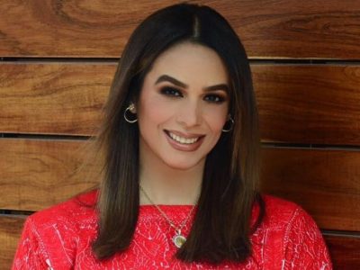 ¡Qué elegante! Biby Gaitán enamora a todos con este divino outfit. ¿Te lo vas a perder?