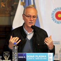 Gollán anticipó que, con esta tendencia, “se van a acabar las camas” en la provincia de Buenos Aires