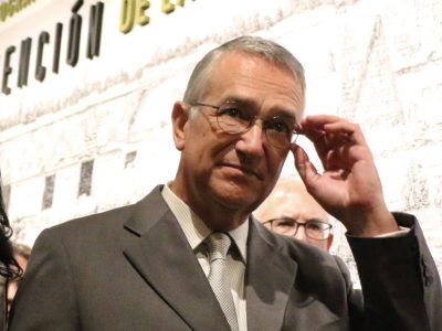 Salinas Pliego ya comenzó a pagar su deuda al SAT; saldará en abonos chiquitos