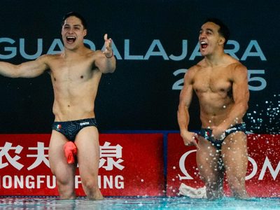 Osmar Olvera y Juan Celaya ganan el oro en trampolín sincronizado en la Copa del Mundo de Clavados