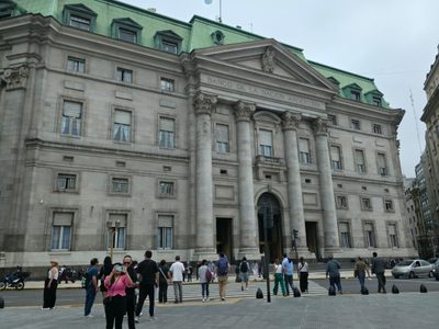 Piden investigar millonarios créditos del Banco Nación a funcionarios y legisladores
