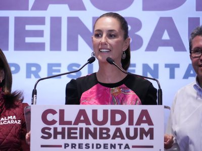 Sheinbaum acusa presunto delito electoral en Guanajuato por la entrega de “tarjetas rosas”