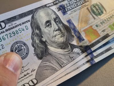 Con el fin del cepo, a cuánto cotizó el dólar este lunes
