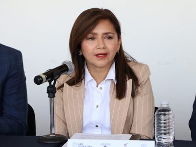 Tras 16 días de espera, liberan aguinaldo a trabajadores de la UAEM