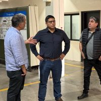 Santa Cruz apuesta por el deporte y Claudio Vidal inauguró nuevas canchas