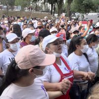 Feministas y colectivos exigen la liberación de la activista indígena Kenia Hernández en Ecatepec