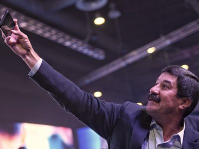 Periodista de El Diario de Juárez denuncia a Corral por discriminación simple