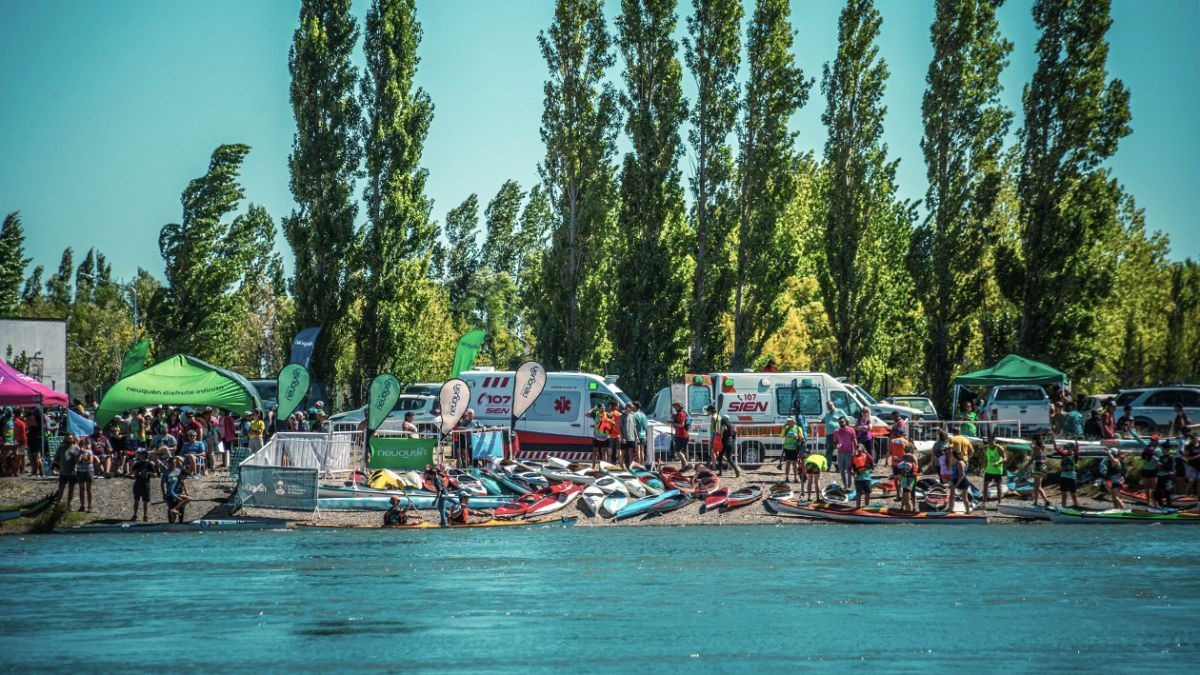Regata del Limay. Fuente: (Neuquén Informa)