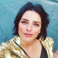 ¡Reto de hermanos! Aislinn Derbez está triunfando en todo y en TikTok le dio una lección a Vadhir