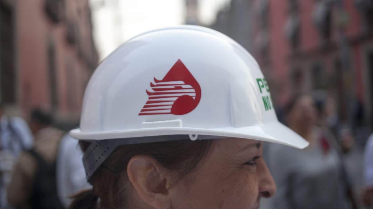 Una trabajadora de Pemex
