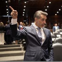 Sergio Mayer ya pidió regresar a la Cámara de Diputados tras su paso por “La Casa de los Famosos”