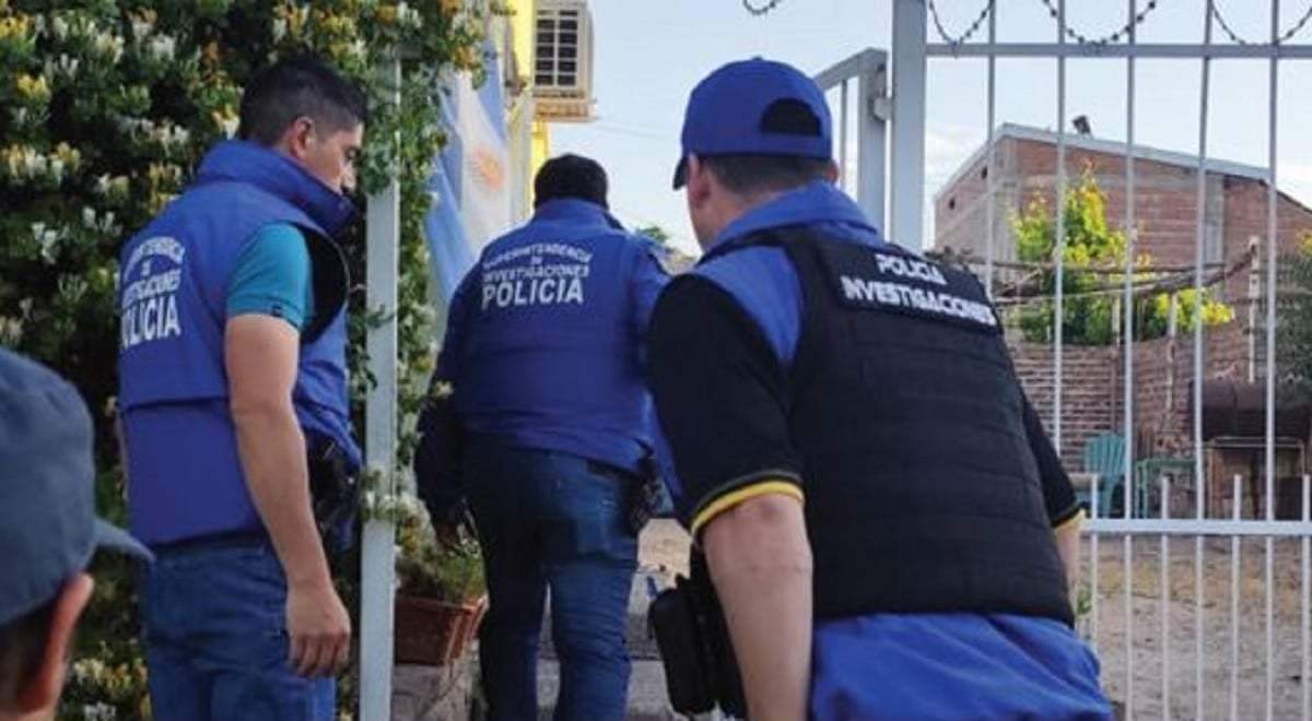 Allanamiento policial en un domicilio de calle Nehuen. Fuente (Policía de Neuquén)