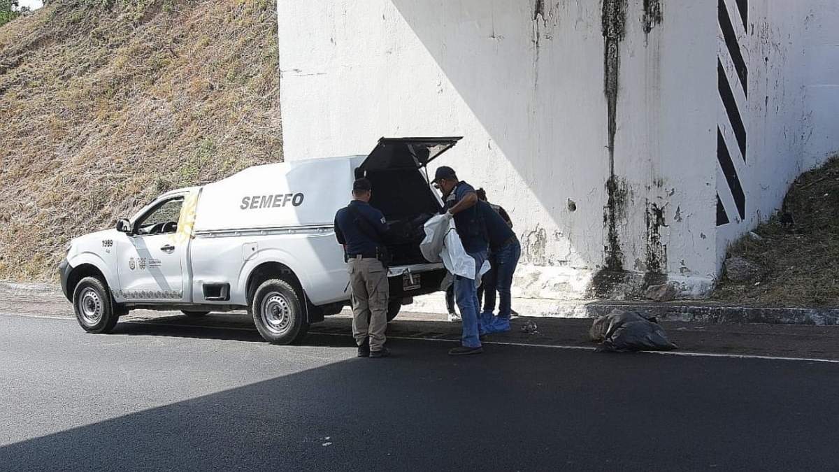 Personal del Semefo levantó los cuerpos de tres hombres