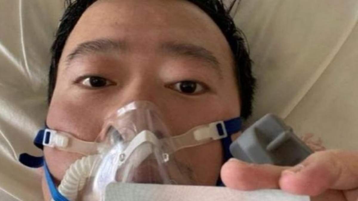 Li Wenliang falleció el 7 de febrero de 2020 tras infectarse de covid-19.