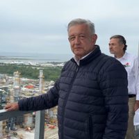 Refinería de Dos Bocas lleva una inversión de 233 mil millones de pesos: AMLO